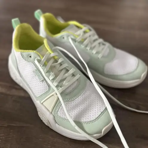 Women's Olukai ‘Anau Pickleball Sneakers Size 8.5 Pale Mint