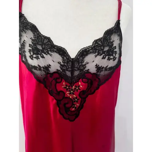Vanity Fair Vintage Nightgown black Lace and Shiny red Satin USA Slip Gown large