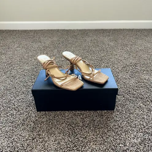 LPA Penny Heel in Natural, size 6.5