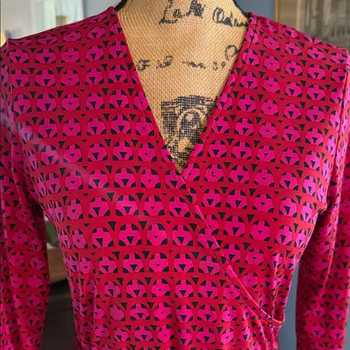 Leota Pink and Red Geometric Print Wrap Jersey Knit Dress – Size M