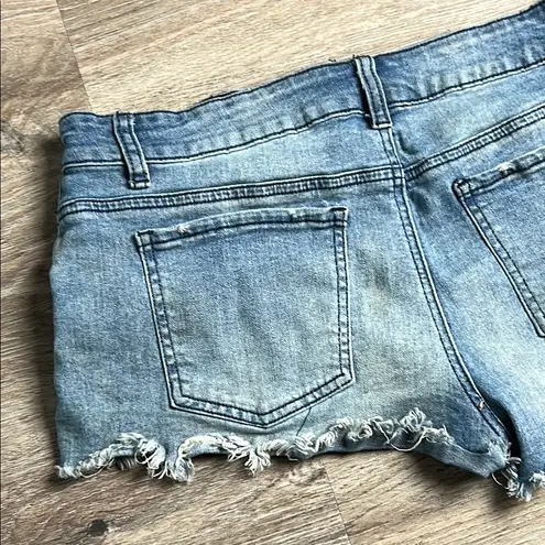 Empyre Jenna Blue Jean Shorts with Distressed Hem Size 6