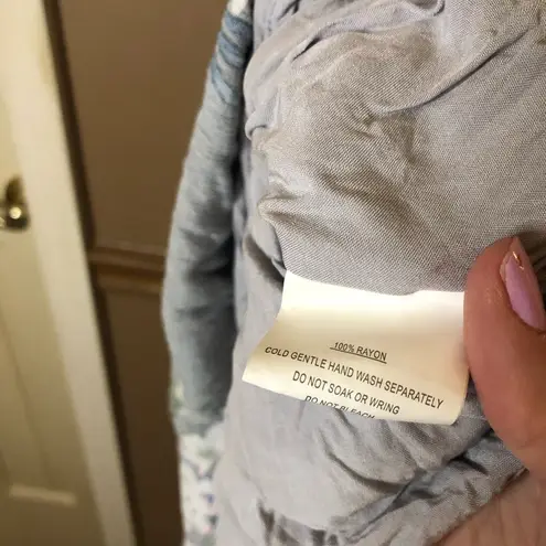 Hello Molly  Aldridge Floral Sleeveless Jumpsuit Blue Grey Size XS‎