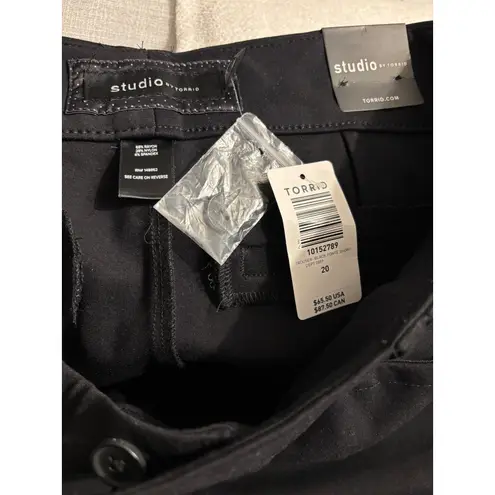 Torrid NWT  Ponte Stretch Pants – Size 20S – MSRP $70