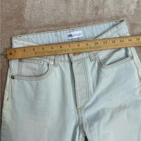 ZARA  Straight Leg‎ High Waisted Jeans Size 4