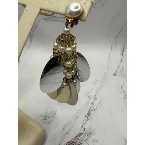 Vintage Glamorous Pearl & Mirror Dangle Clip