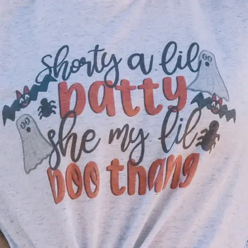 Shorty A Lil Batty Halloween Graphic Tee Size undefined