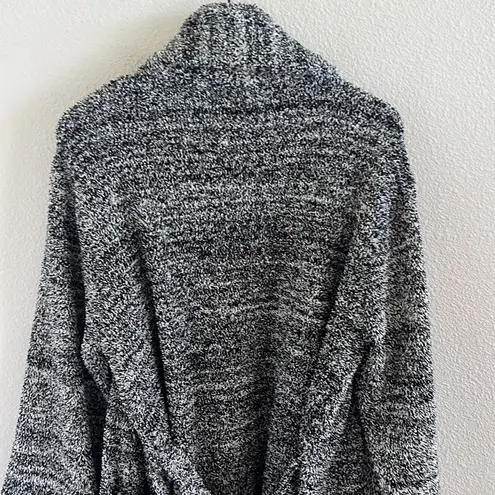 Barefoot Dreams CozyChic Adult Robe Gray Size 1 (Small)