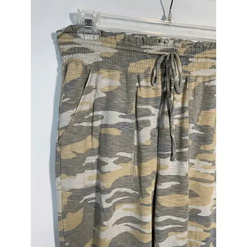 EXPRESS  Camo Jogger Pant