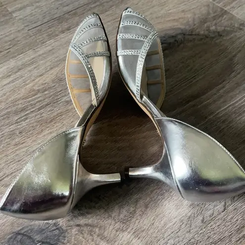 Nina NY Corita Silver Metallic Heels Size 8.5 Medium