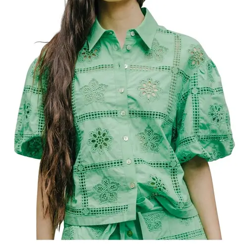 Love The Label Cassia Blouse Womens L Kiwi Green Embroidered Eyelet Boho Chic Size L