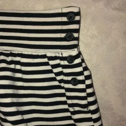 Joe Fresh 4/$20  striped plus size skirt size‎ 14