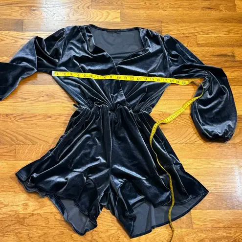 Fraiche by J Womens Small Blue Velvet Long Sleeve Ruffle Shorts Romper Retro