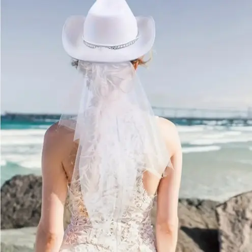 White Bride Cowgirl Hat Veil Bachelorette Party Bridal Wedding