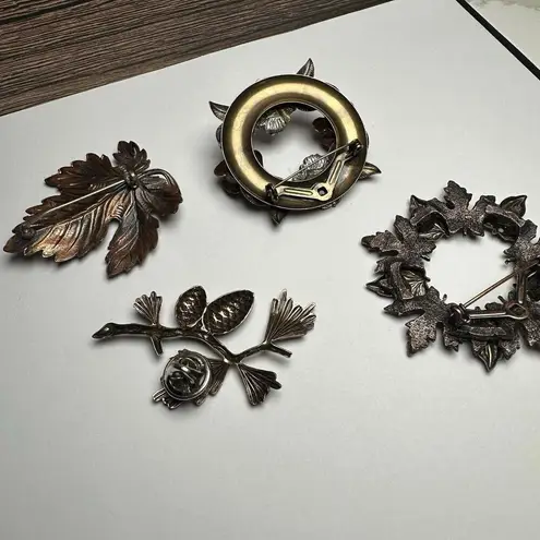 Rustic Metal Autumn Fall Leaf Brooch Pin Lot Of 4 Leaves Great For Thanksgiving