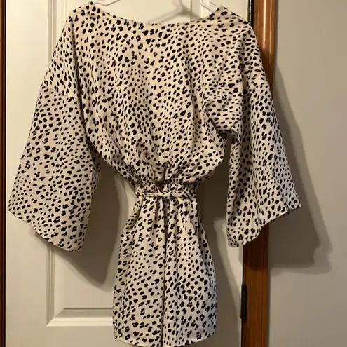 Leopard tie waist jumper! Black Size M