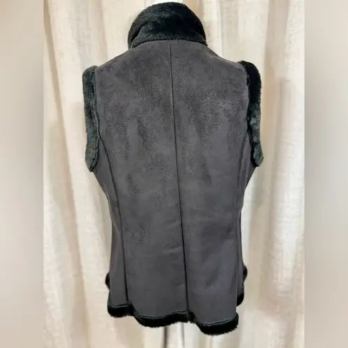 Coldwater Creek Women’s Faux Suede Vest Black Beaded Frog Toggle Closure Size M