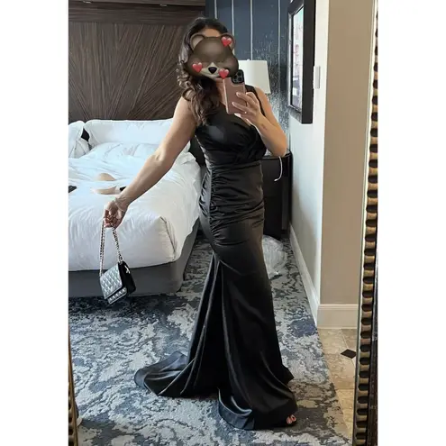 GALINA SIGNATURE Women’s Stretch Satin Ruched Mermaid Dress Black Size 2 EUC