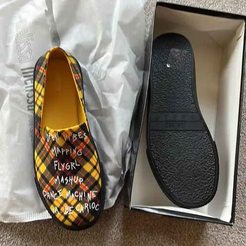 Melissa NIB NEW Ground Slip-On Sneaker Waterproof