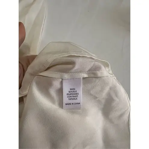 St. John St Johns Womens Cream Pleated Button Up Blouse Size 6