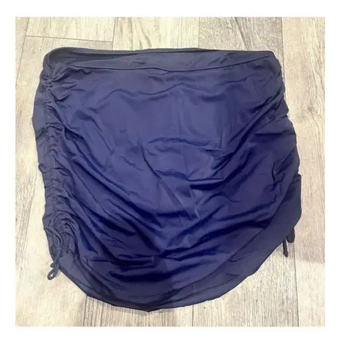 Navy Blue Floral Womens Bathing Suit Top is 4XL Bottom is 22W Skirt Tankini Size 4X