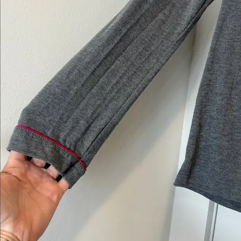 Gilligan & Omalley Charcoal Pajama Set with Fuchsia Trim size S/XS. Gray