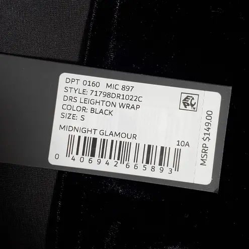 Gianni Bini  Midnight Glamour Leighton Wrap Velvet Dress. Size: S‎