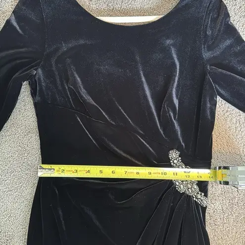 Alex Evenings Black Velvet Dress & Wrap Set Beaded Waist Size 10 Formal Cocktail