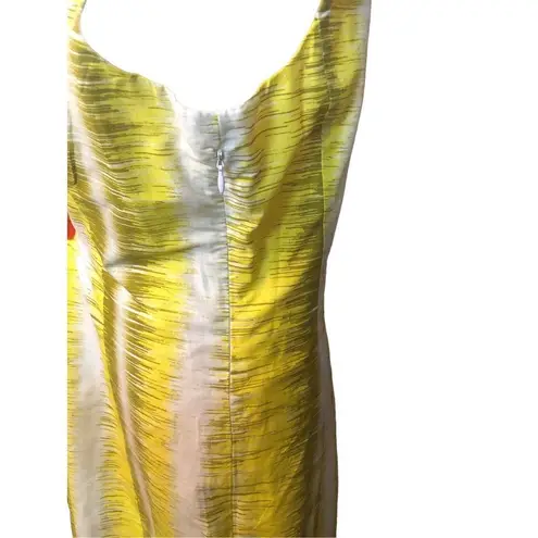 Larry Levine yellow white and beige print sheath dress fully lined