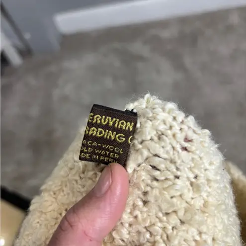 Peruvian Trading Company 100% Alpaca Wool Cozy Warm Pom Pom Cream Winter Hat