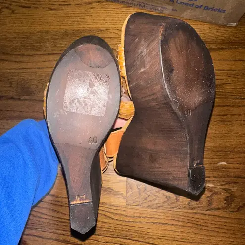 Sbicca Edinger Brown Platform Wedge Sandals Tan Size 9.5