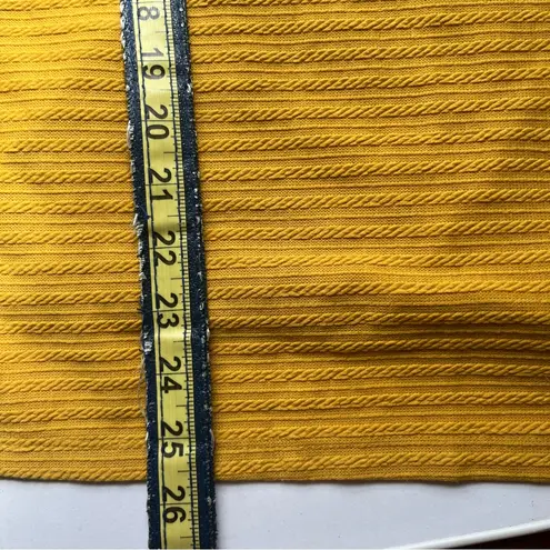Ophelia Roe Mustard Textured Top Size 1X
