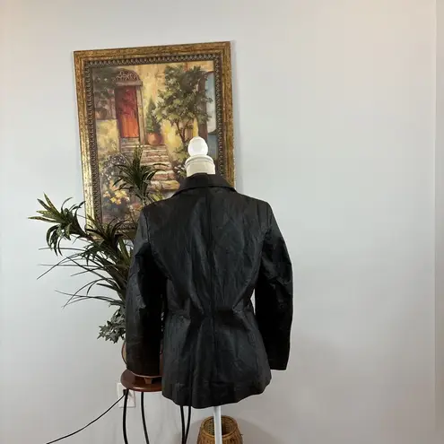 MetroStyle Black 100% Leather Blazer Jacket Women's Size 6 Long Sleeve 2 Buttons - Image 6