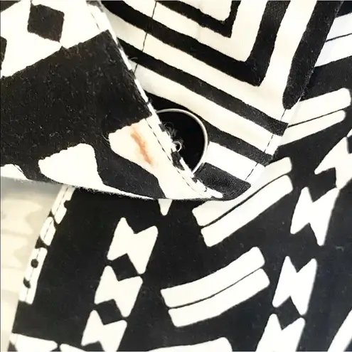 Chico's new Chico’s ☯︎︎ Alphia Aztec Print Classic Jacket ☯︎︎ Black + White ☯︎︎ Medium - Image 12