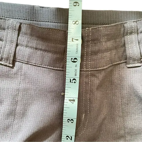 Kuhl Strattus Hiking Pants Relaxed Fit Breathable Wicking Carbon Women 4 Short