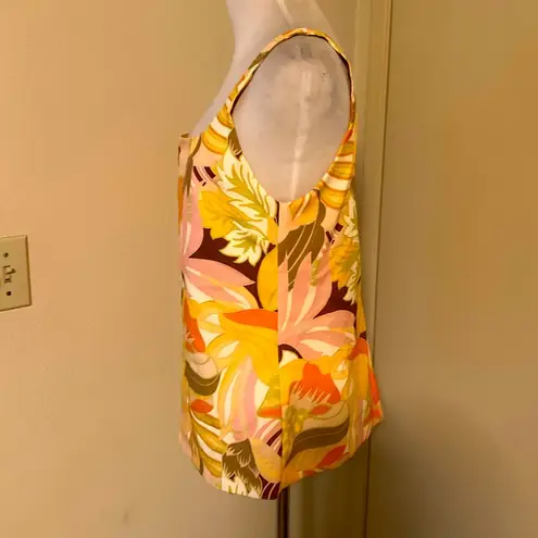 ZARA NWT.  Yellow/Orange Retro Print Top with Scrunchie. Size S