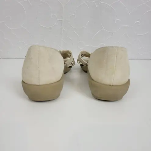 Earth Spirit Womens Shoes Size 8.5 Cream Leather Open To0e Slip On