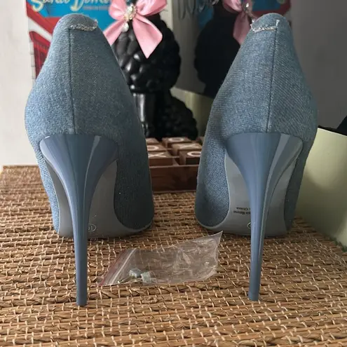 Bella Luna denim closed toe high heels size 10