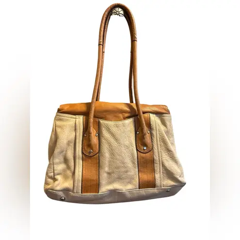 B. Makowsky Cream & Tan Leather Shoulder Bag Gold Hardware Women's