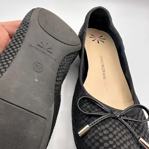 Isaac Mizrahi Black Textured Ballet Flats With Bow Accent Size 7.5