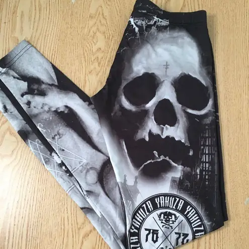 B86 Womens Yakuza F¥CK SOCIETY Skull 💀 Print Leggings Size Xs Black
