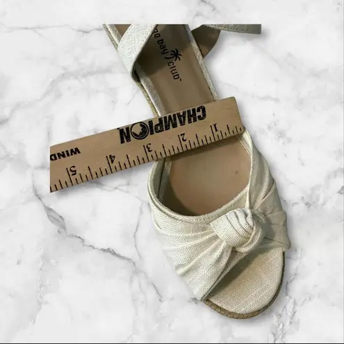 Montego Bay Club Stylish Beige Wedge Sandals with Knotted Detail Women's 9