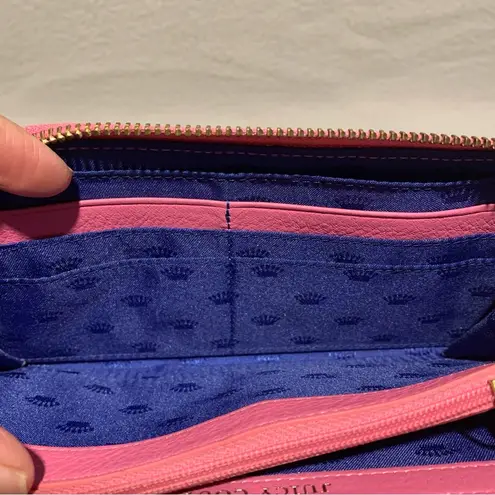 Juicy Couture  Light Pink Material Girl Multicompartment Zip Around Wallet - Image 6