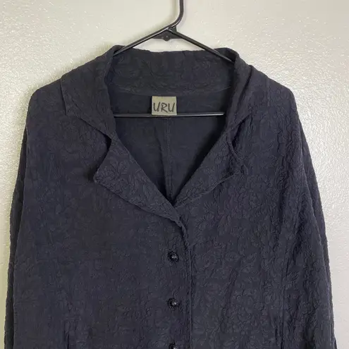Uru Silk Top Womens Plus Black Floral Jacquard Gem Button Up Boxy Pockets USA Size undefined