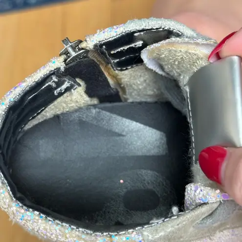 P448 High Top Sneakers