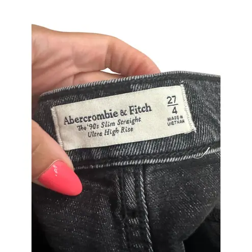 Abercrombie & Fitch   The 90s Slim Straight Ultra High Rise Gray Jeans Sz 27 US 4