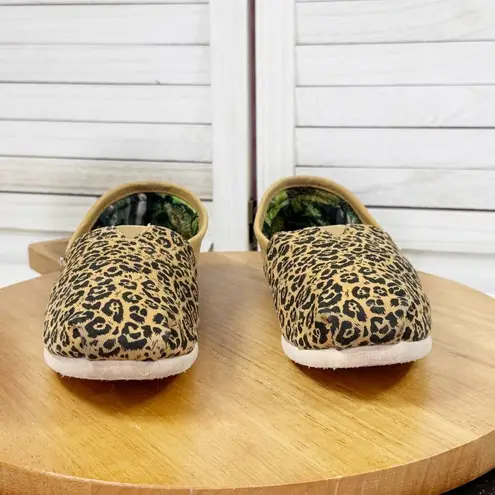 Toms  National Geographic Alpargata Leopard Print Slip On Shoes Tan 8.5