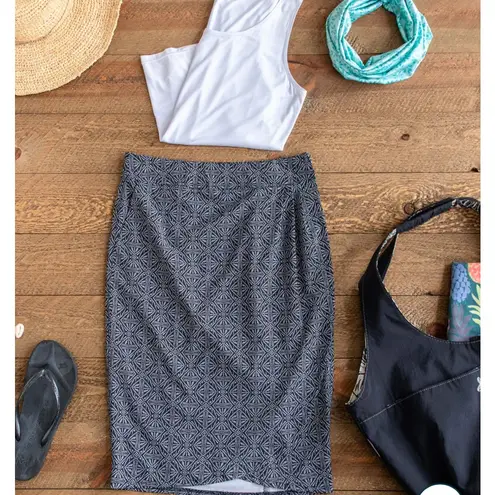Rip Skirt Length 3
BLACK PEARL BATIK M Gray Size M