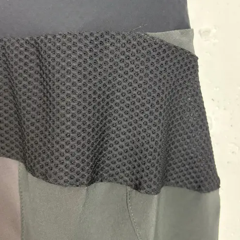 Gorewear Womens C5 Trail Light Shorts Mesh Inserts Terra Gray Black Size Small