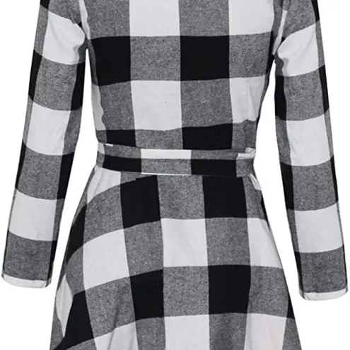 Womens Black and White Plaid Tie Front Dress sz small