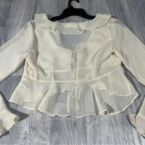 No Boundaries  Ivory Ruffle Tie-Front Crop Top  Blouse; Medium, NEW - Image 12